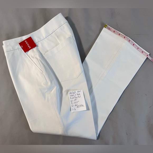 New SPANX Silver Linings Kick Flare Pull-on Pants size Medium in Classic White - Picture 13 of 16